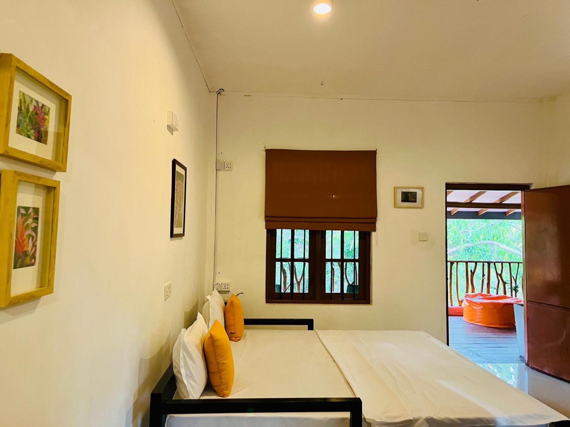 Funky Leopard Safari Lodge Bordering Yala National Park Kataragama Esterno foto