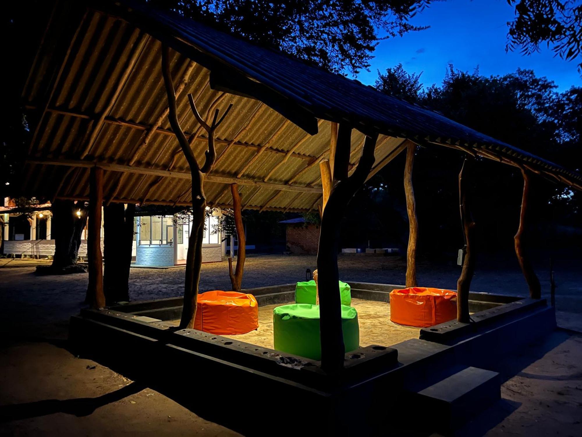Funky Leopard Safari Lodge Bordering Yala National Park Kataragama Esterno foto